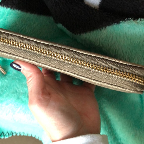 NWOT bebe wallet! ** - Picture 6 of 6